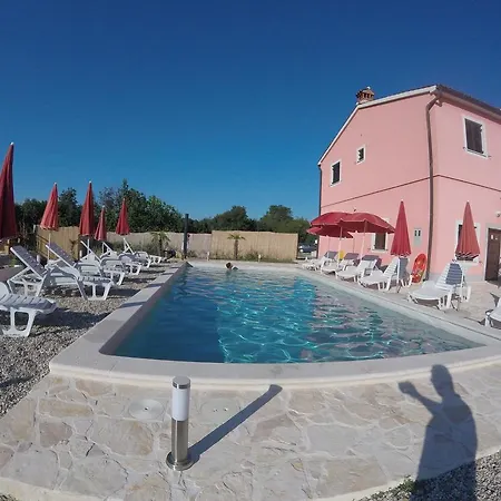 Rogocana Gostinjska kuća